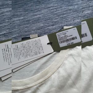 Brand new Gucci shirt fits like a large comes with box and tags still on